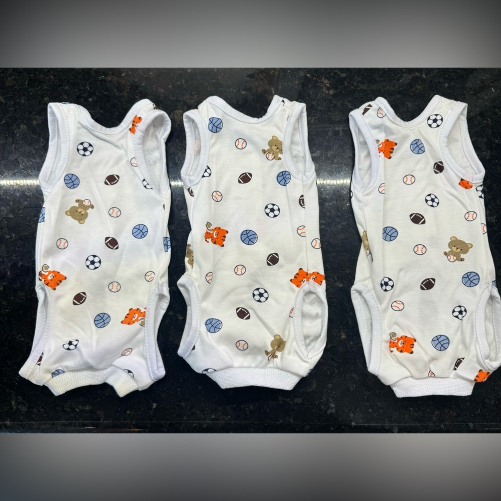 Dog/cat recovery suit, size small.